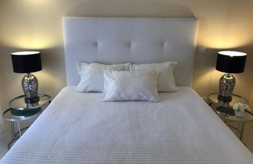 Beach & Sea Apt, Fast WIFI, Airco, Private Parking and Pool - Foto 13