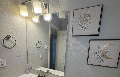 1 DT Dallas l FIFA WORLD CUP READY l 5 Min from Love Field - Foto 18