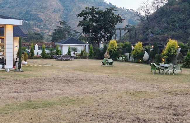 The Paradise - Luxury 3BR Villa Near the Airport in Dehradun - Foto 58