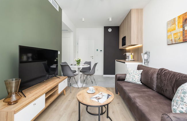 Shellter Suita Flora by Renters Prestige - Photo 11