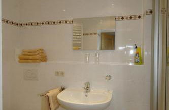 Ferienwohnungen im Alpengästehaus Marzoll - Bad Reichenhall, Adults only, keine Haustiere - Photo 7