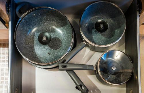 2BR Modern Flat With Free Parking - Foto 15