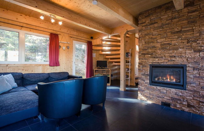 Cozy Chalet With hot tub - Foto 8