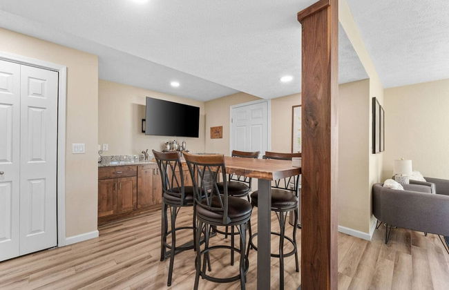 Hot Tub-Firepit-Bunkroom near Crick - Foto 28