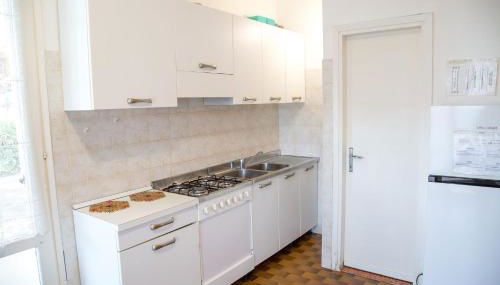 Apartment in pine forest near the beach - Foto 4