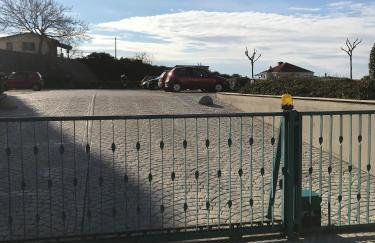 Sea View Apartment Private Parking Near Beach - Foto 33