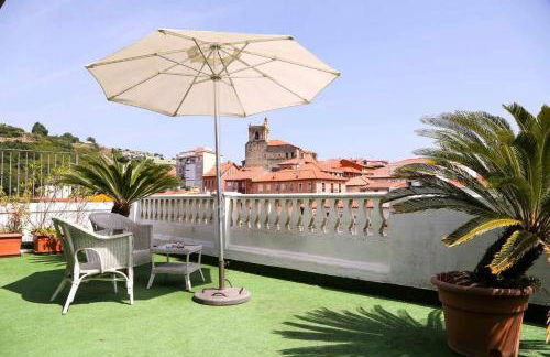 ático vistas centro 3min playaparking y wifi free - Foto 10