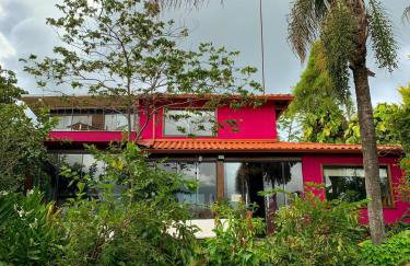 Casa Rosa - Paraíso na Natureza piscina natural, Wi-Fi - 25 minutos do centro - Foto 19