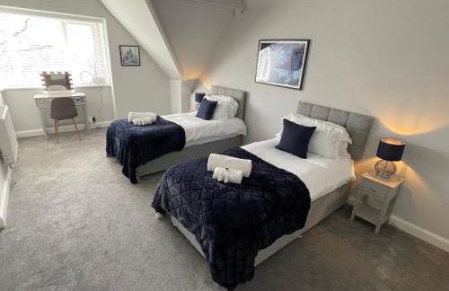 Ideal Contractor Business & Family Friendly 2-Bed Apartment Quiet & Spotless with Fast WiFi Large Screen Smart TV - Foto 30