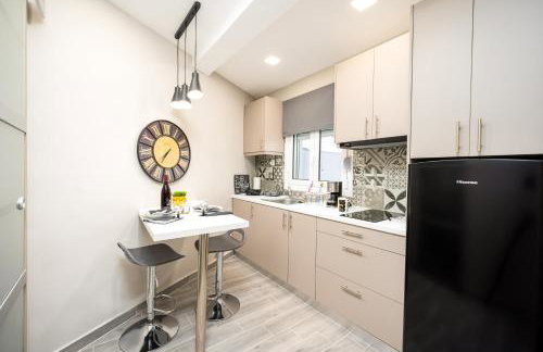 John's city center roof studio flat -panorama view - Photo 12