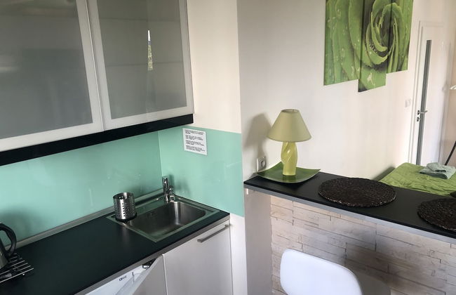 Bastien Studio near Airport - Foto 15