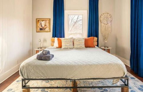 3BR Farmhouse with Views Near Hart Creek Trails - Foto 6