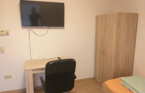 Monteurwohnung in Eisenberg Pfalz - Foto 1