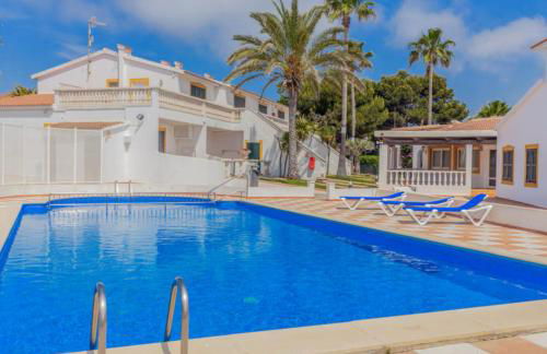 Fantástico apartamento "Sol y Sal" en Cala'n Bosch - Foto 1