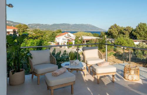 Irida Luxury house - Photo 2