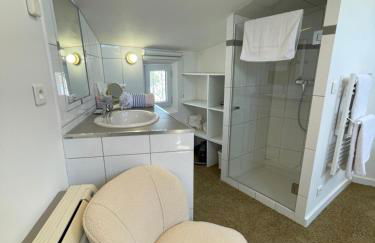 Villa provençale, Golfe Saint Tropez, Climatisée 12 pers, 4 suites, Piscine chauffée, Hammam, Spa, Billard, Pétanque, Wifi professionnel haut débit - Foto 54