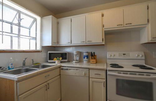 House 3 blocks to the beach - Foto 14