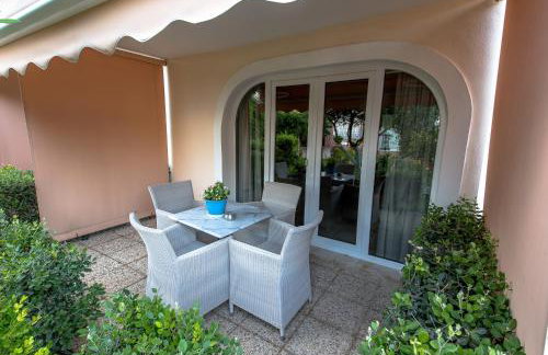 Over Sea Rooms & Villas - Foto 26