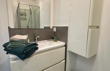 Idéal couple & pro centre calme, wifi, proche gare - Photo 13