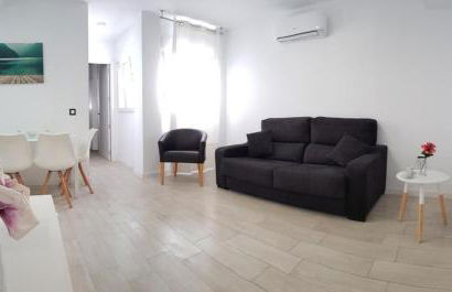 Málaga Alcolea - Photo 20