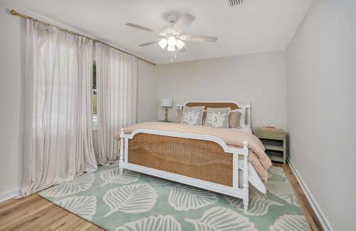 Cater Cove - private pool 1 mile to beach quiet - Foto 8