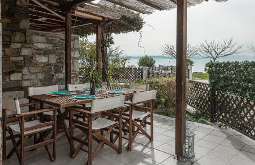 ILOI’s Villa in peaceful Village w. Private Beach - Photo 48