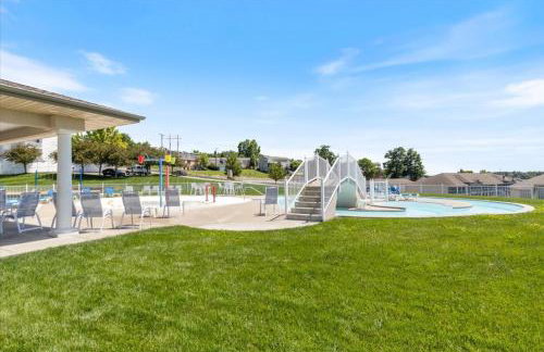 Nautical-Inspired Lakefront Unit w/ Awesome Views - Foto 71