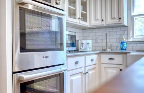 Near Botanical Garden with a Pool Charming on Charing - Foto 56