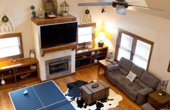 Secluded Cabin - Games, Fire Pit, Hot Tub, Pet OK - Foto 3