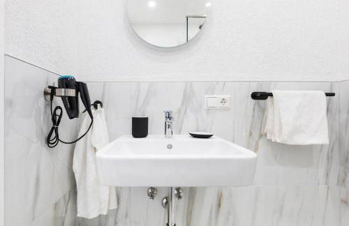 Über den Dächern der Stadt - nähe ZKM - Foto 8