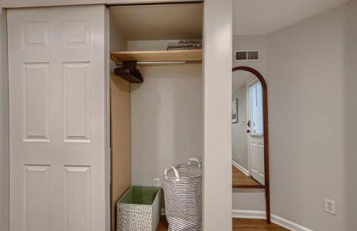 York by Modern Midstay - 3 Blocks to Cheesman #NYB - Foto 12