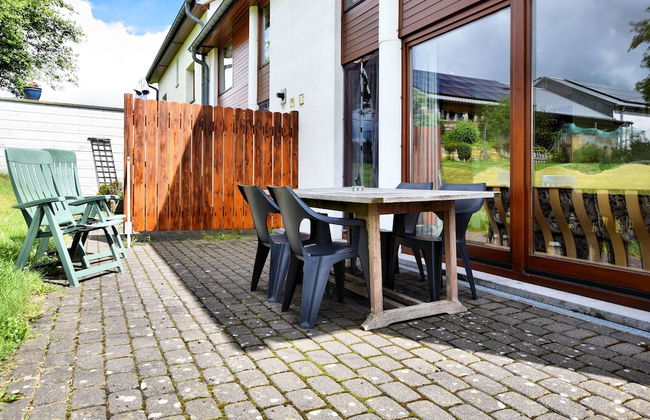 Holiday Home in St.vith With hot tub - Photo 18