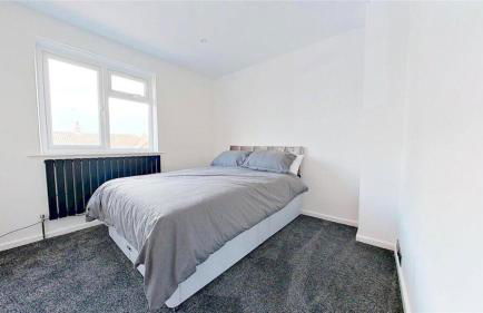 South Downs Retreat - Photo 11