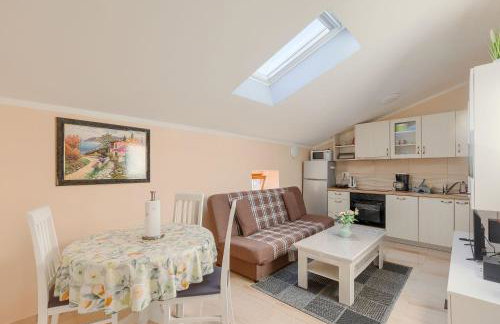 Beeindruckendes Apartment mit Panoramablick, Pool, Privatparkplatz, Grill - Photo 10