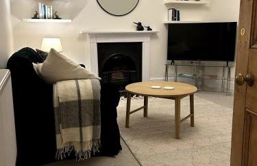 The Shrubbery-Superb Modern home-6 beds-sleeps 11 - Foto 15