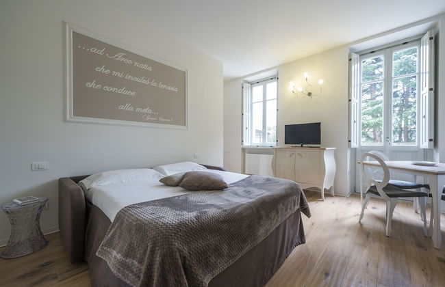 Villa Italia Luxury Suites and Apartments - Photo 10