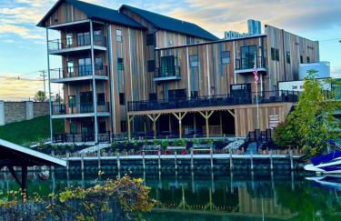 Inn Between Waterfront Cabins - Foto 2