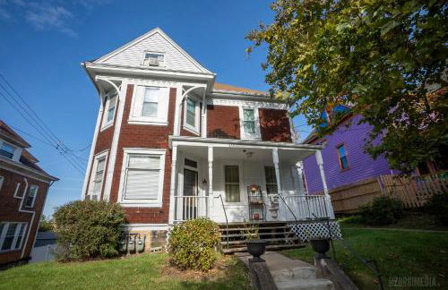 Parkside Paradise Elegant Victorian Home Just Steps from the Park - Foto 54