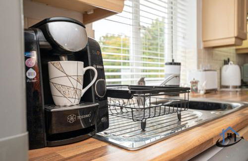 Garfield House, 3 bed house, sleeps 7, Nr Rushden Lakes, allocated parking, corporates welcome - Foto 32