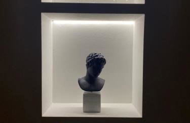 Ancient & Modern - Foto 1