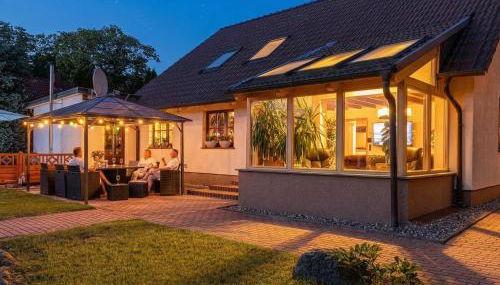 Wellnessparadies mit Sauna und Whirlpool - Foto 1