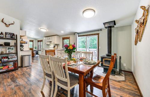 Gateway to Mt Rainier Riverfront Haven with Hot Tub - Foto 7