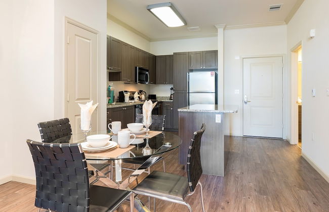 Global Luxury Suites Baypointe Station - Foto 10