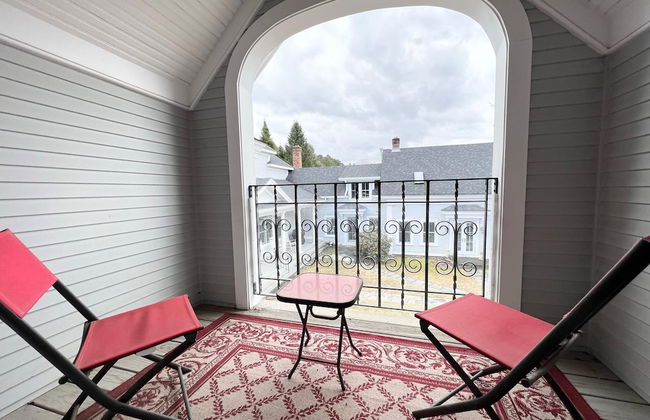 Mansion w 10 Bedrooms Pool and Theater - Foto 27