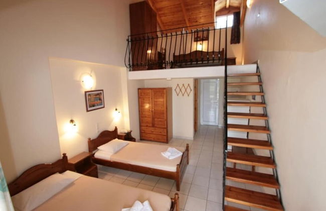 Village Inn Studios & Family Apartments - Foto 8