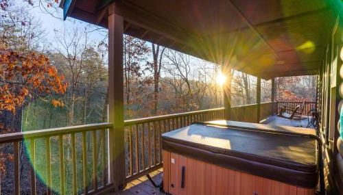 Cozy Creekside Log Cabin w Firepit, Hot Tub, WIFI - Foto 4, Other