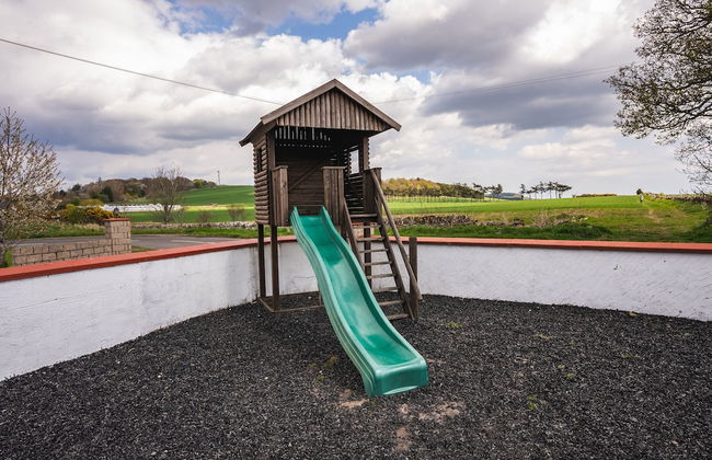 Lochlands 2BR Family Caravan - Pets - Play Park - Foto 14