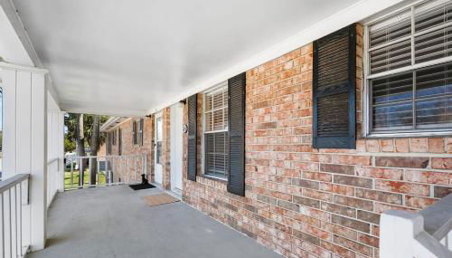 Fido Friendly Condo Sun and Fun Walk to DT Free Parking - Foto 4