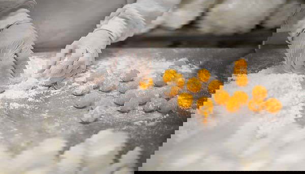 Arrotondamento delle yemas di Santa Teresa