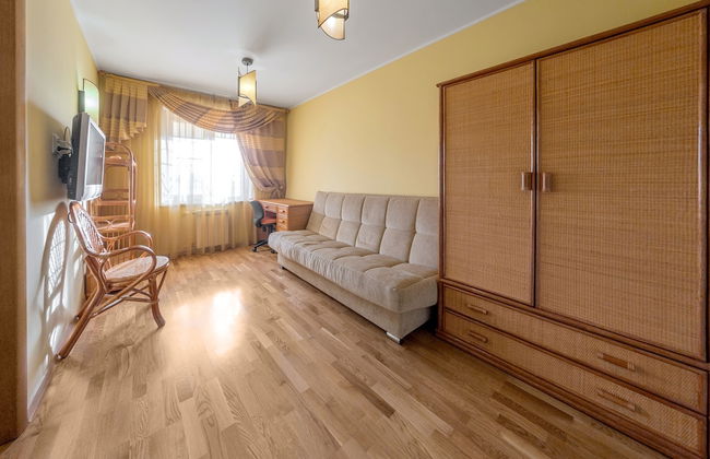 InnHome Apartments on Vorovskogo 36b - Photo 8